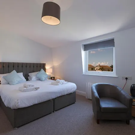 Sure Collection By Western Porth Veor Manor
